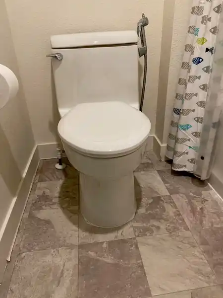 Toilet install